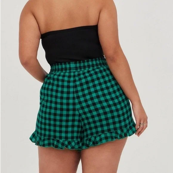 Torrid Women’s Plus Size Gingham 5-Inch Gauze High-Rise Short Ruffle Hem Green 1 - Picture 4 of 12